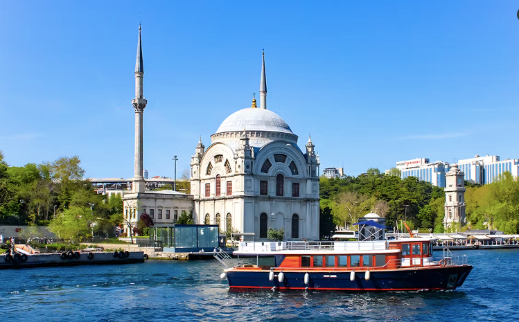 Istanbul Bosphorus Cruise with Audio Guide